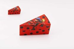 Кутия за картонена торта 1бр КАЛИНКАТА И ЧЕРНИЯТ КОТАРАК